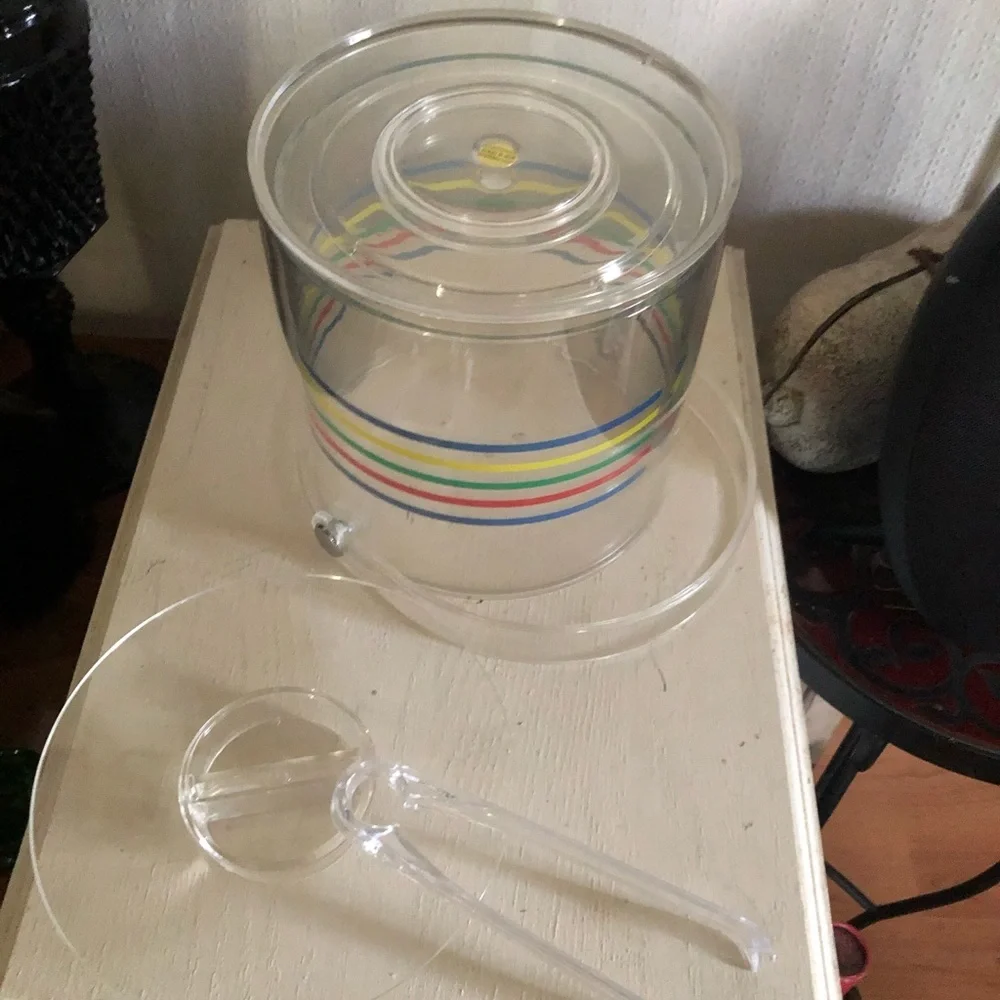 Vintage Acrylic Ice Bucket with Liner
